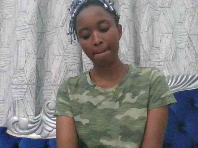 shanizz001 webcam