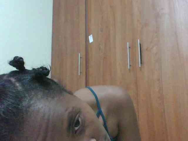 shanizz001 webcam