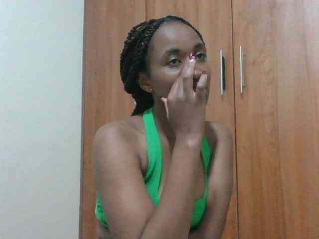 shanizz001 webcam