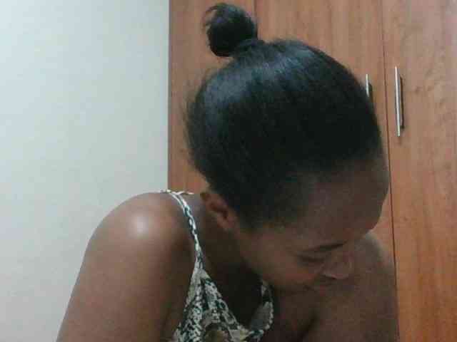 shanizz001 webcam