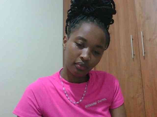 shanizz001 webcam