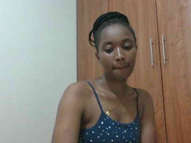 shanizz001 webcam