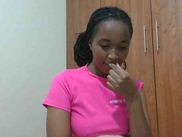 shanizz001 webcam