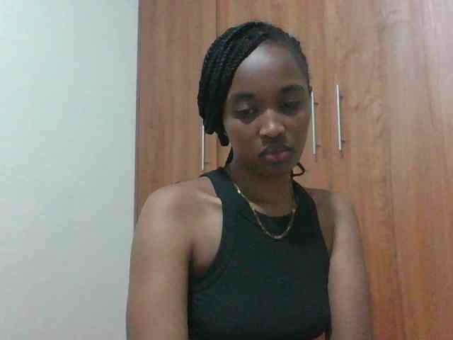 shanizz001 webcam