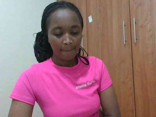shanizz001 webcam