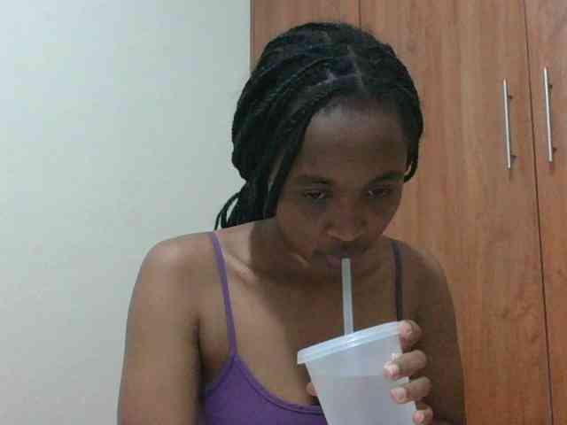 shanizz001 webcam