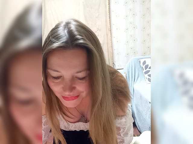 VselenaSun402 live cam