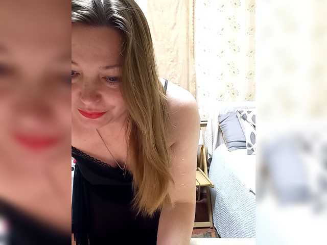 VselenaSun402 live cam