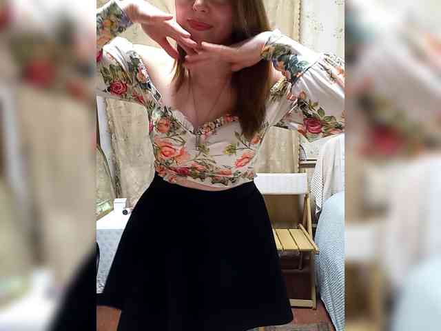 VselenaSun402 Live Webcam on BongaCams