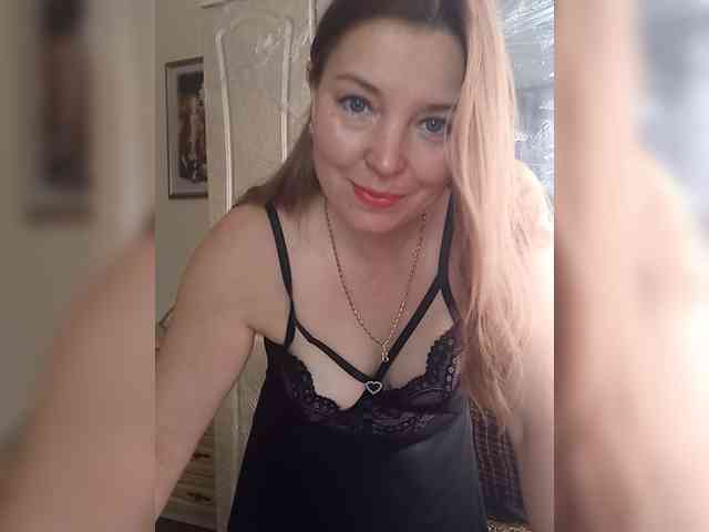 Model: VselenaSun402