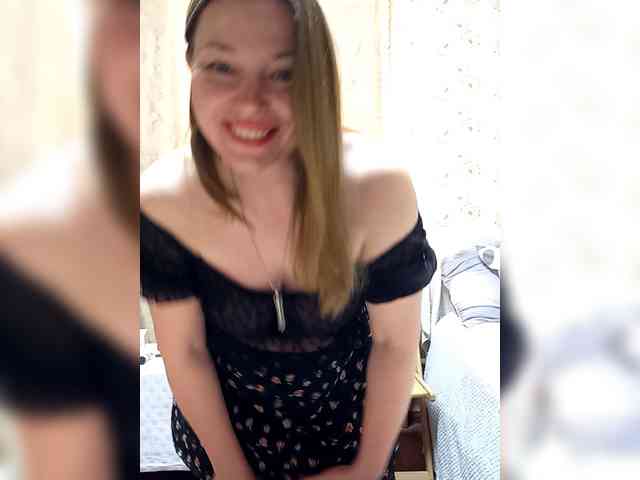 VselenaSun402 Live Webcam on BongaCams