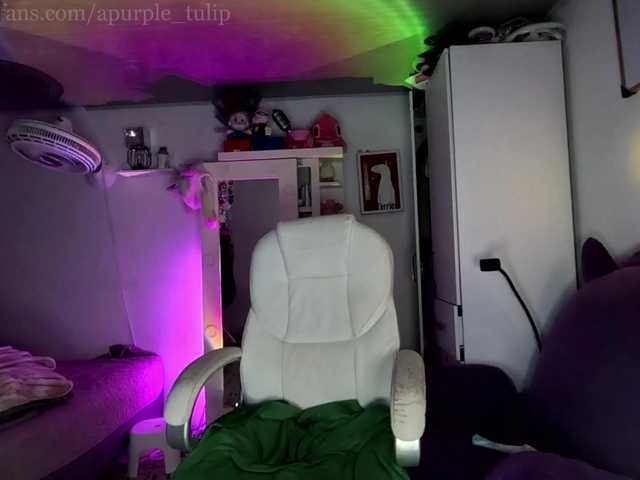 apurpletulip live cam on BongaCams
