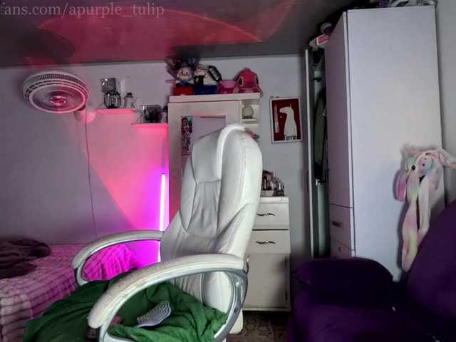 apurpletulip live cam on BongaCams