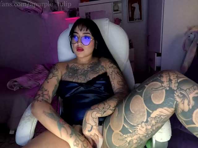 apurpletulip live cam on BongaCams