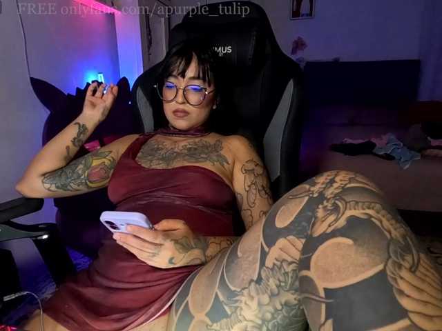 apurpletulip live cam on BongaCams