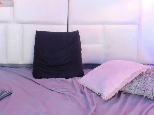Tracy-Wright live webcam show