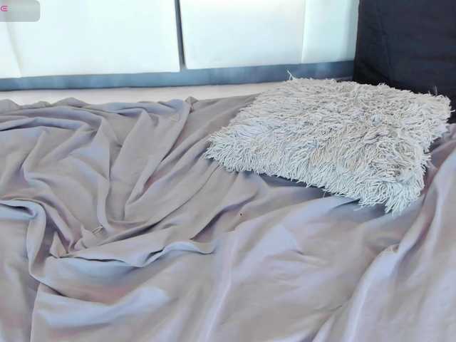 Tracy-Wright live webcam show
