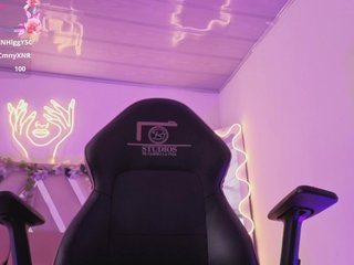 ZURY-TAY Porn Show