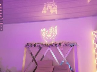 ZURY-TAY Porn Show