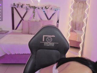 ZURY-TAY Porn Show