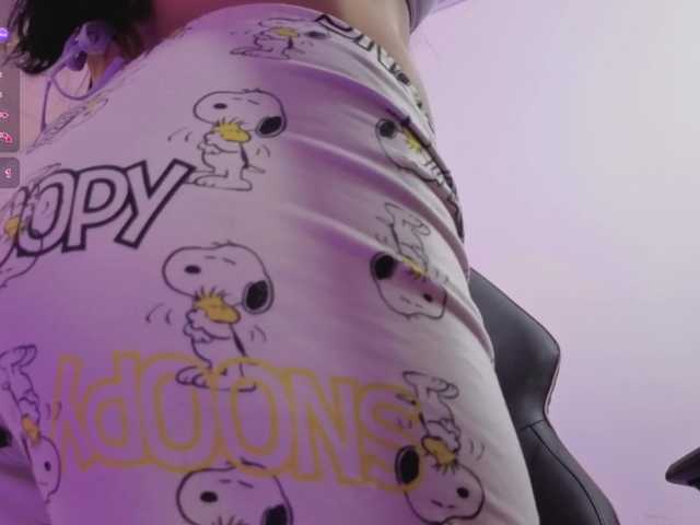ZURY-TAY live cam on BongaCams