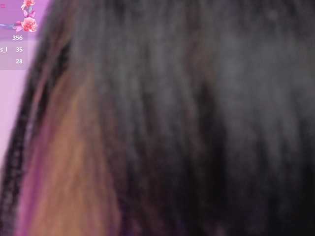 ZURY-TAY live cam on BongaCams