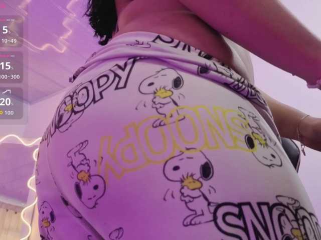 ZURY-TAY live cam on BongaCams