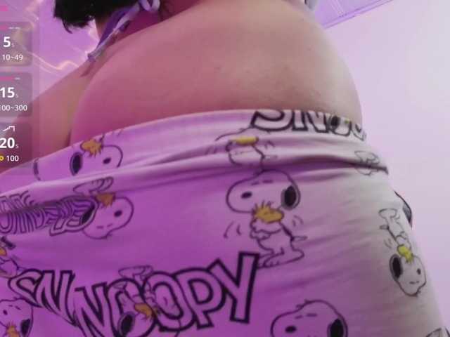 ZURY-TAY live cam on BongaCams
