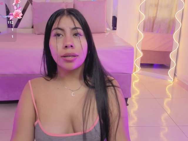 ZURY-TAY live cam on BongaCams