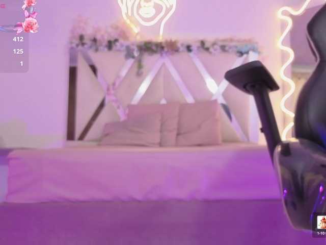 ZURY-TAY live cam on BongaCams