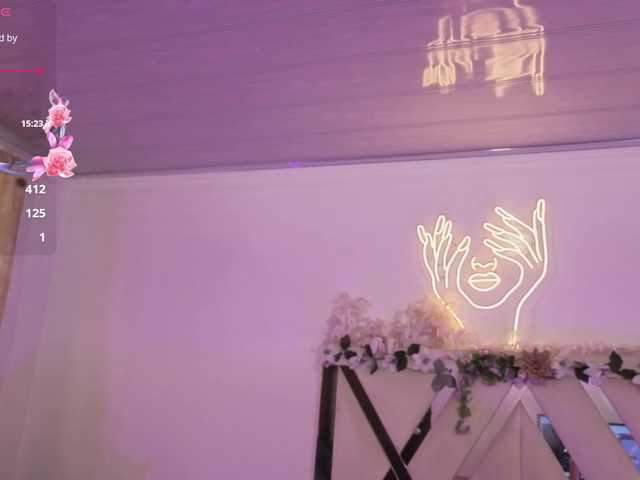 ZURY-TAY live cam on BongaCams
