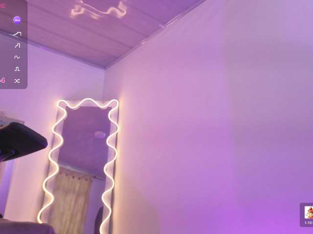 ZURY-TAY live cam on BongaCams