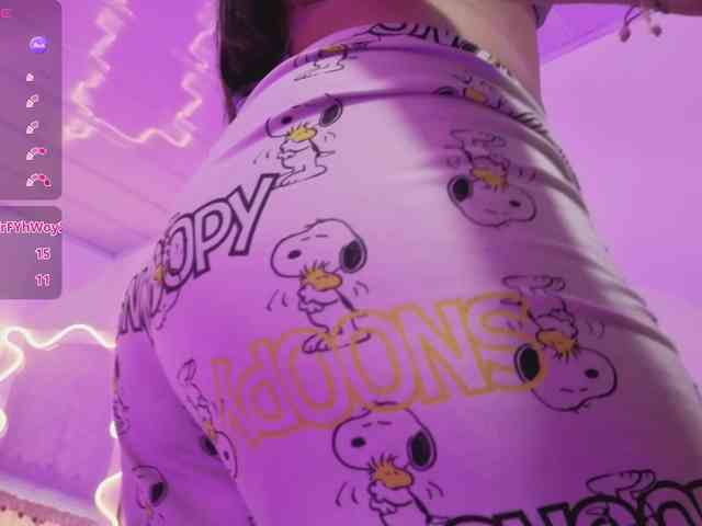 ZURY-TAY webcam