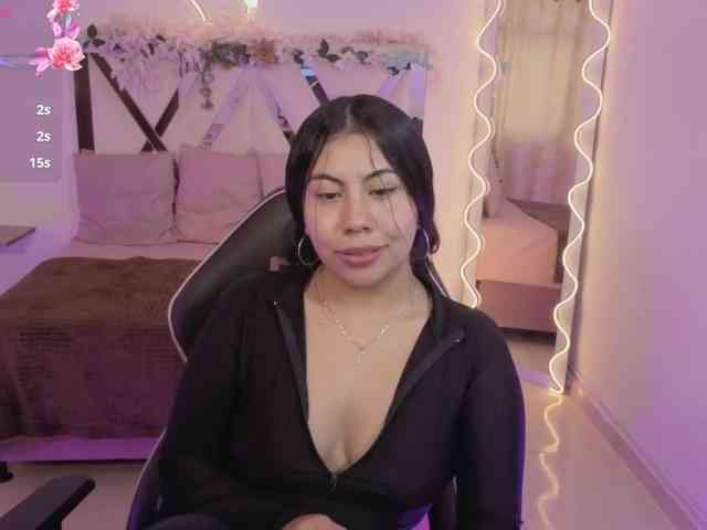 ZURY-TAY webcam