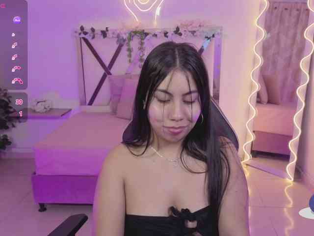 ZURY-TAY webcam