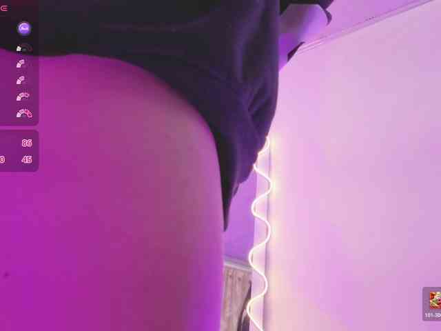 ZURY-TAY webcam
