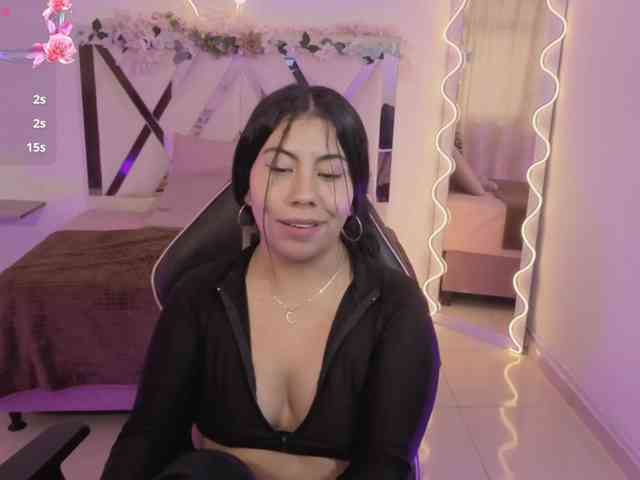 ZURY-TAY webcam