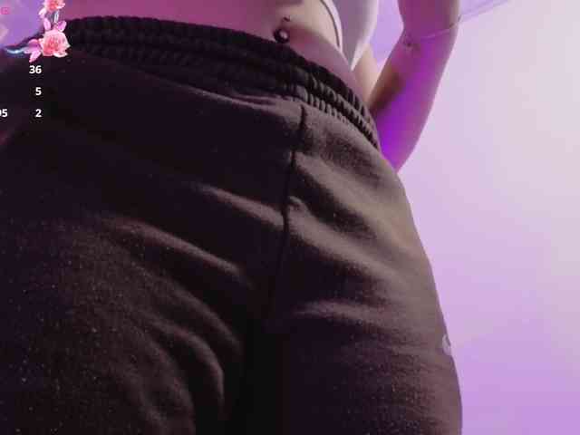 ZURY-TAY webcam