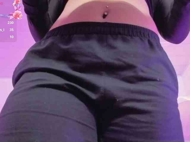 ZURY-TAY webcam