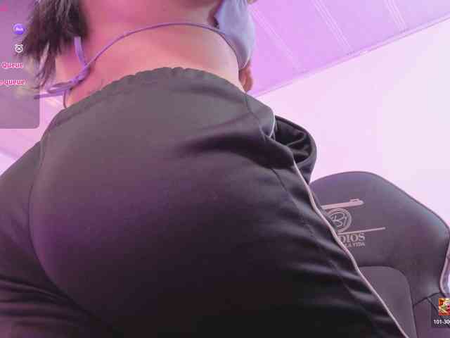 ZURY-TAY webcam