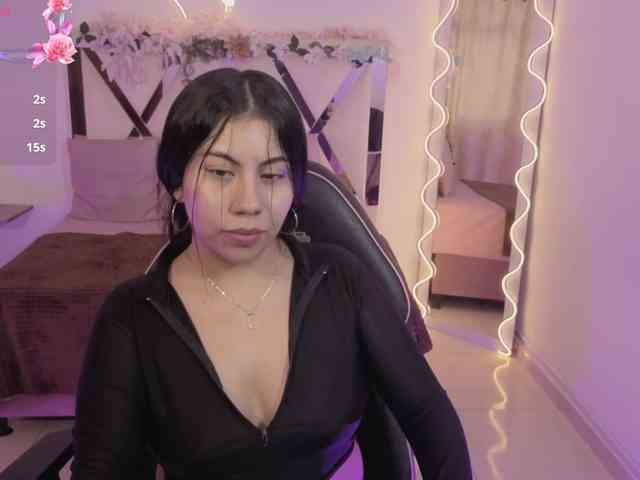 ZURY-TAY webcam