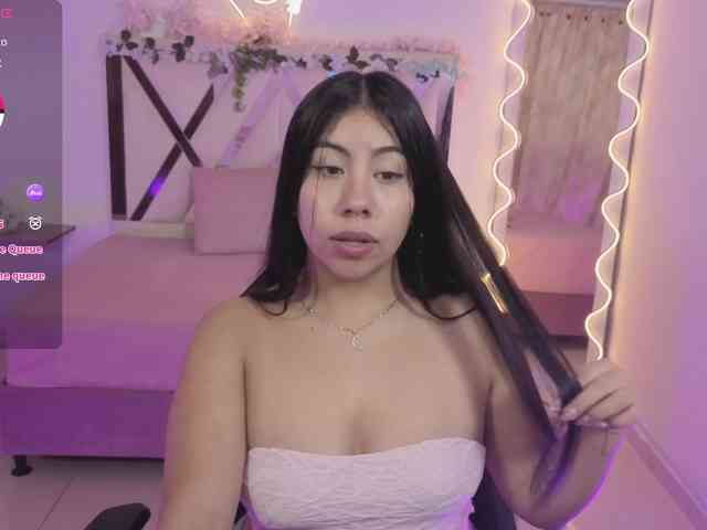 ZURY-TAY webcam
