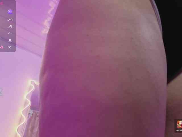 ZURY-TAY webcam