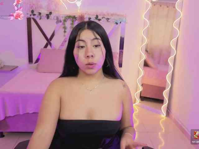ZURY-TAY webcam