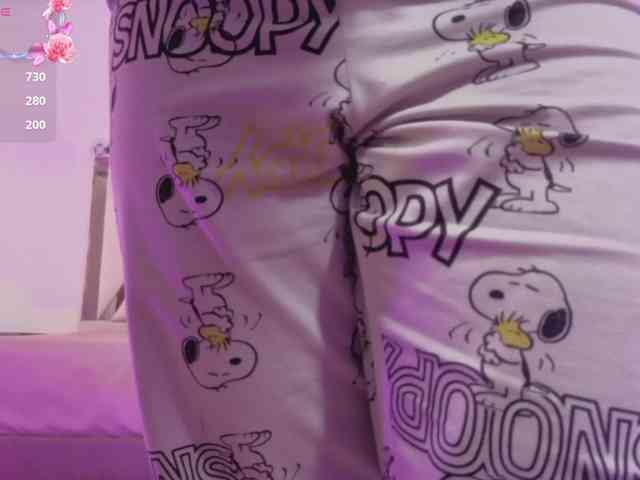 ZURY-TAY webcam
