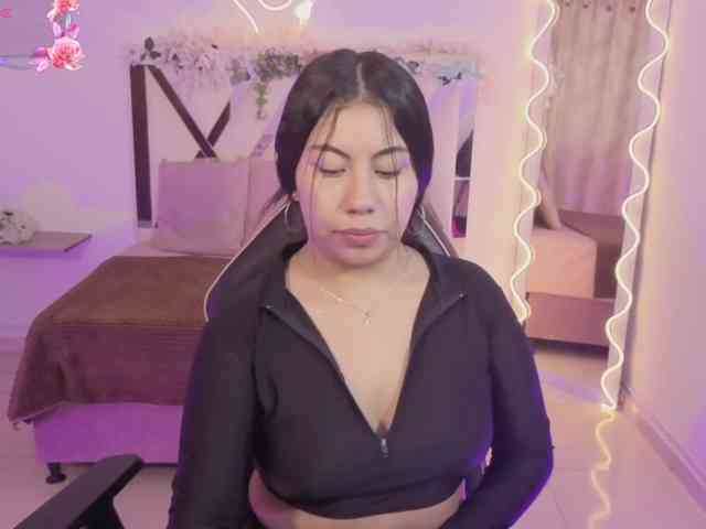 ZURY-TAY webcam