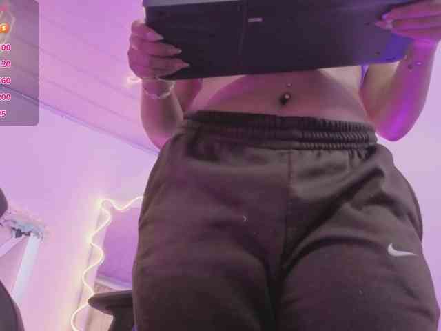 ZURY-TAY webcam