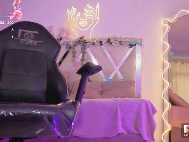 ZURY-TAY webcam