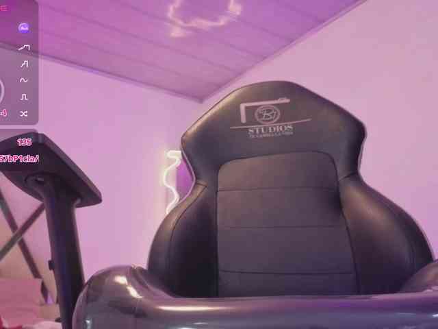ZURY-TAY webcam