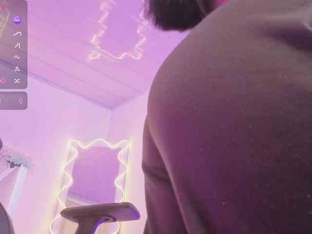 ZURY-TAY webcam